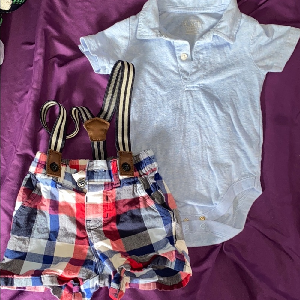 Cute baby outfit.